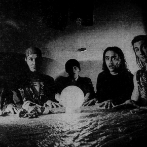 HEADLESS CHICKENS, INTERVIEWED (1988): After the money, the pay-off album Stunt Clown